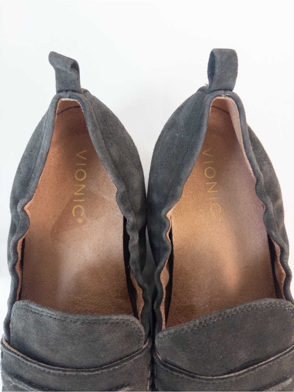 Vionic Cynthia II Suede Loafers Green - Picture 3 of 12